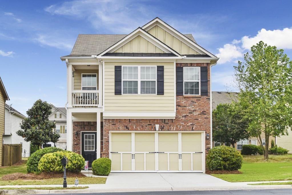4 bedroom, 3 bathroom, 2,376 sq ft single family residence sold at 5621 Apple Grove Road, Buford, GA 30519