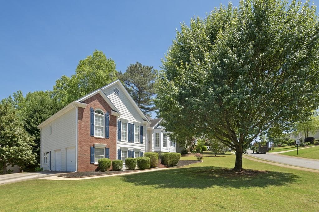 4 bedroom, 3 bathroom, 2,854 sq ft single family residence sold at 90 Valleyside Drive, Dallas, GA 30157