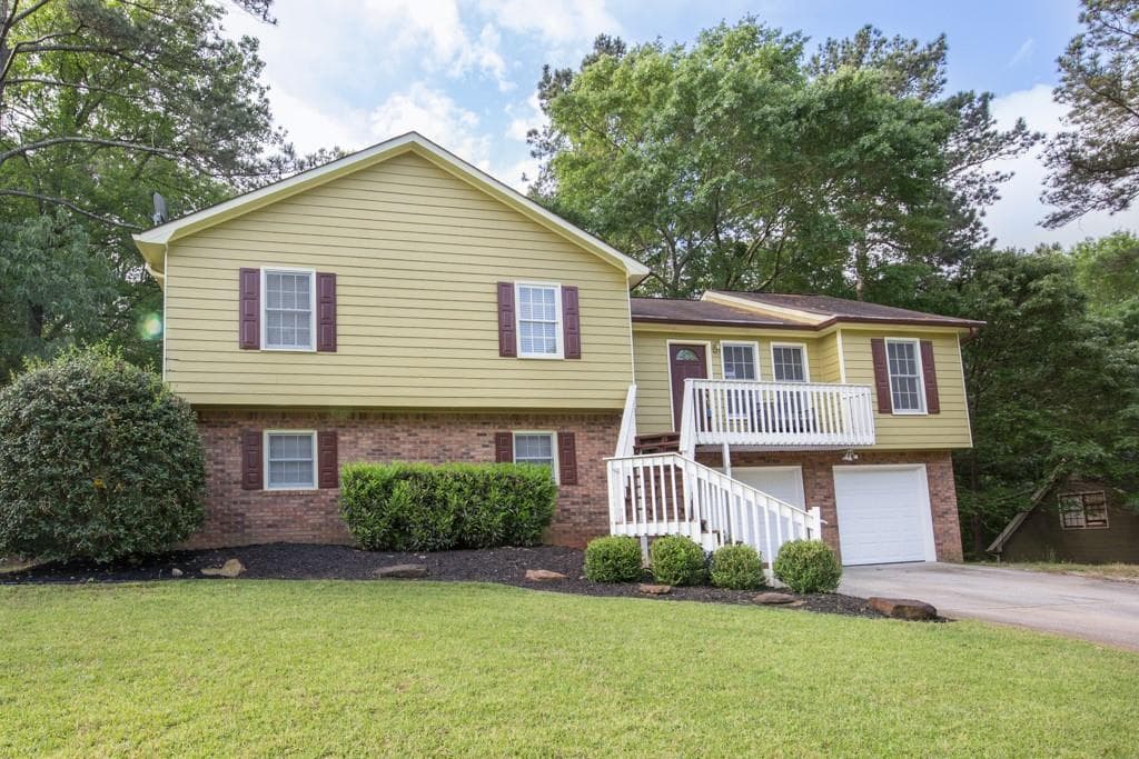 3 bedroom, 3 bathroom, 2,148 sq ft single family residence sold at 151 MUDDY RIVER Road, Lawrenceville, GA 30043