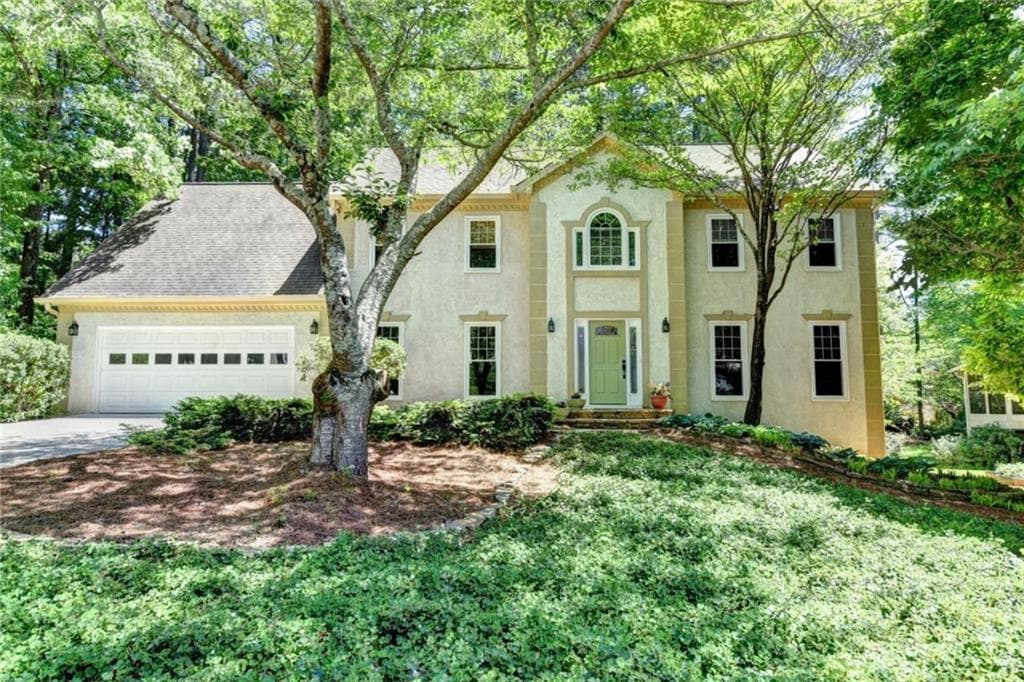 11215 Wilshire Chase Drive, Johns Creek, GA 30097 — most recent listing photo