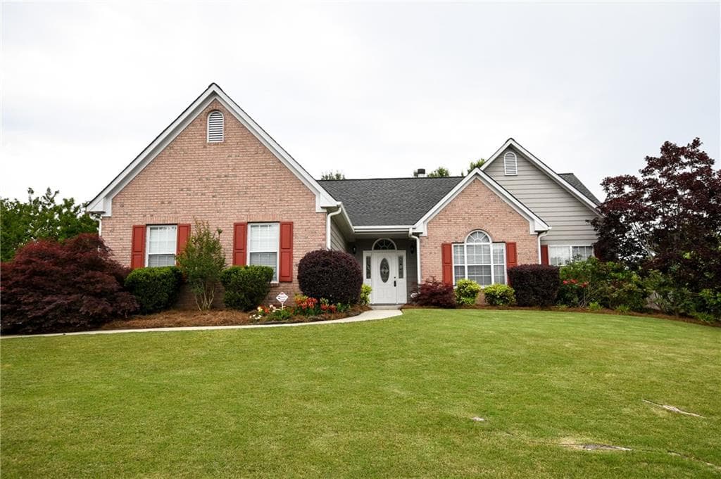 4 bedroom, 3 bathroom, 2,881 sq ft single family residence sold at 139 Graybrook Court, Grayson, GA 30017