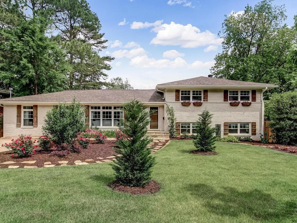 1142 Clarendon Avenue, Avondale Estates, GA 30002 — most recent listing photo