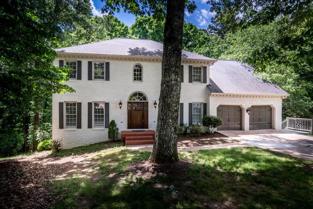 135 Farewell Lane, Johns Creek, GA 30022 — most recent listing photo