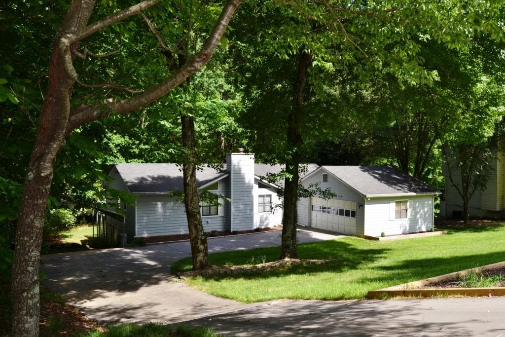 3 bedroom, 2 bathroom, 1,414 sq ft single family residence sold at 3875 MAPLE WOOD Trail, Buford, GA 30815
