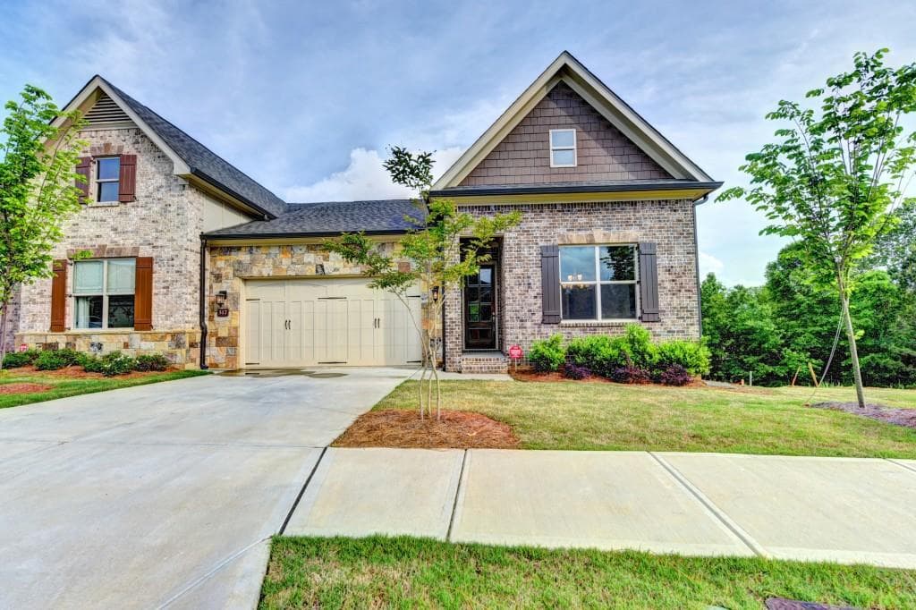 3 bedroom, 4 bathroom, 3,145 sq ft townhouse sold at 317 Rosshandler Road, Suwanee, GA 30024