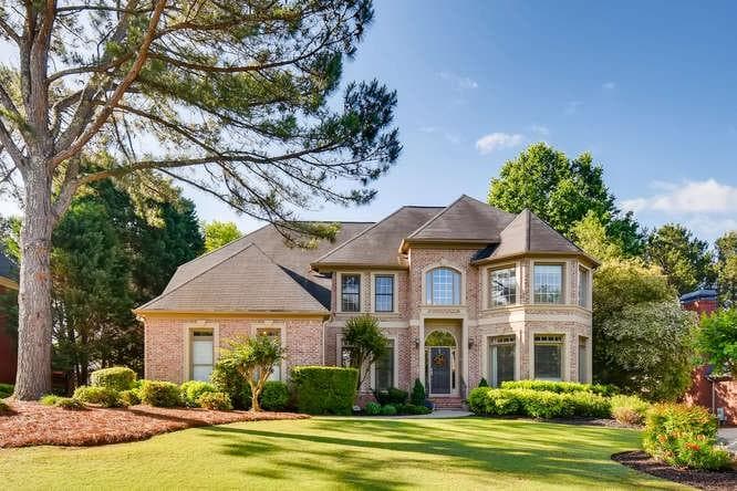 5765 Seven Oaks Parkway, Johns Creek, GA 30005 — most recent listing photo