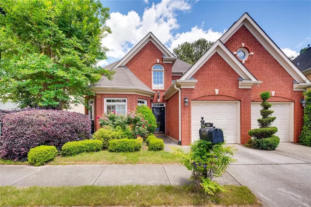 2414 Chestnut Landing, Dunwoody, GA 30360 — most recent listing photo