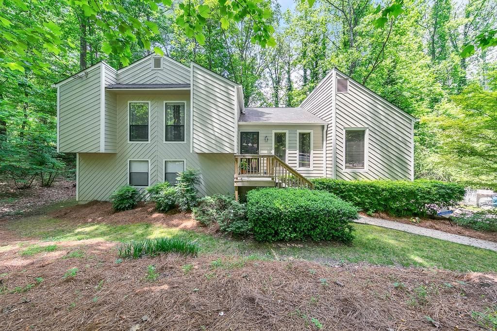 3657 Stoney View Drive, Marietta, GA 30062 — most recent listing photo