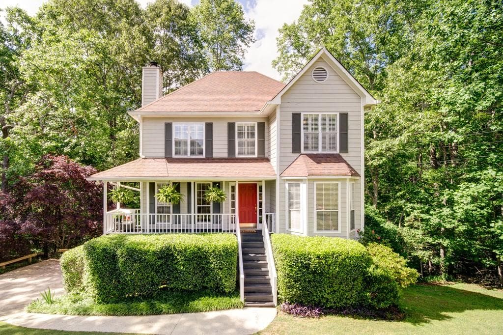 3 bedroom, 3 bathroom, 1,555 sq ft single family residence sold at 1511 Harbor Watch Court, Woodstock, GA 30189
