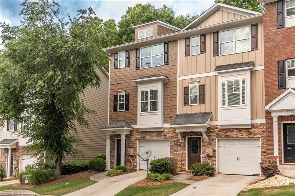 3 bedroom, 4 bathroom, 1,730 sq ft townhouse sold at 3082 Lauren Parc Road, Decatur, GA 30032