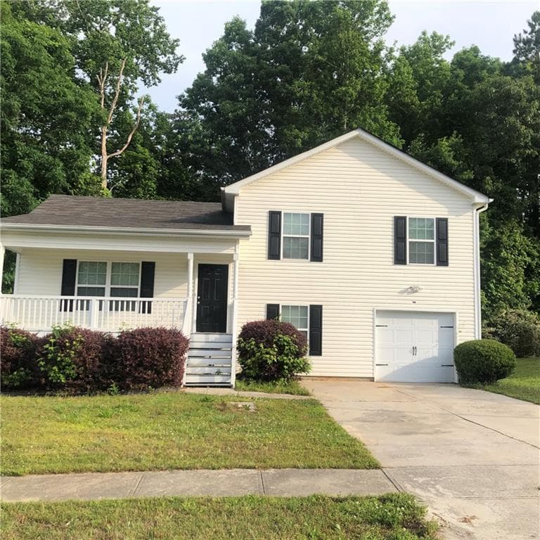 443 Bridgeport Place, Monroe, GA 30655 — most recent listing photo