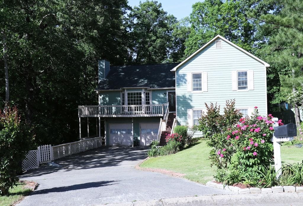 3014 Reilly Court, Acworth, GA 30101 — most recent listing photo