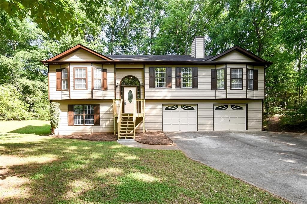 688 Dogwood Drive, Lawrenceville, GA 30046 — most recent listing photo