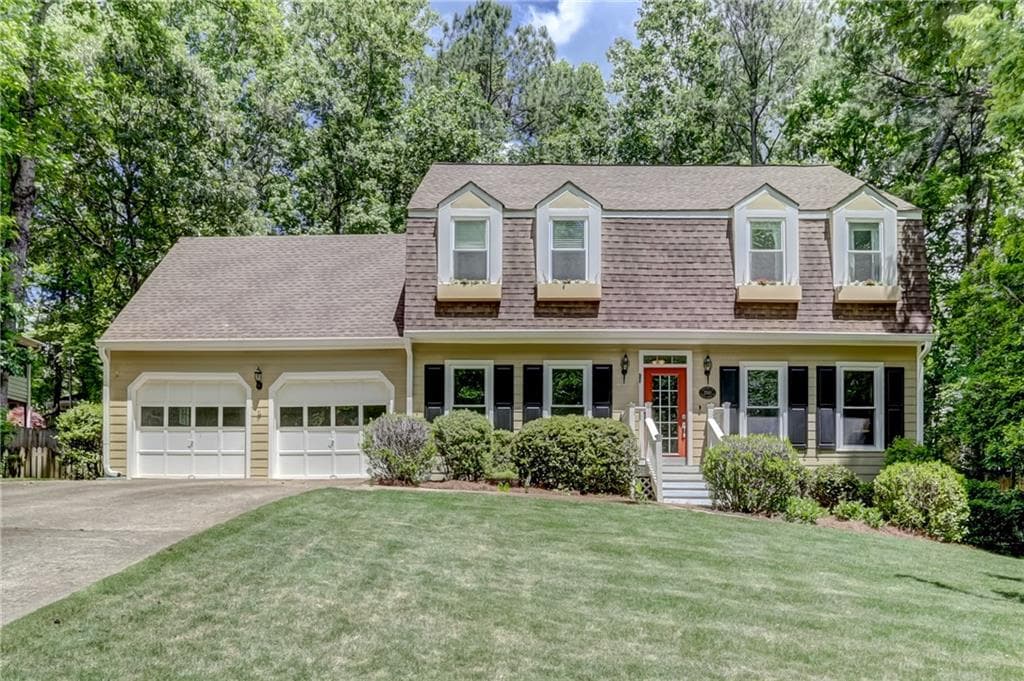 5 bedroom, 4 bathroom single family residence sold at 2563 N Arbor Trail, Marietta, GA 30066