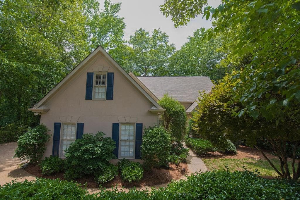 180 Colonial Drive, Woodstock, GA 30189 — most recent listing photo