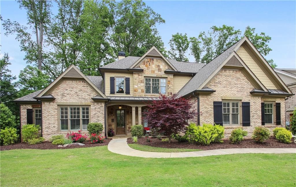 4 bedroom, 4 bathroom, 3,960 sq ft single family residence sold at 12728 RUTHS FARM Way, Alpharetta, GA 30004
