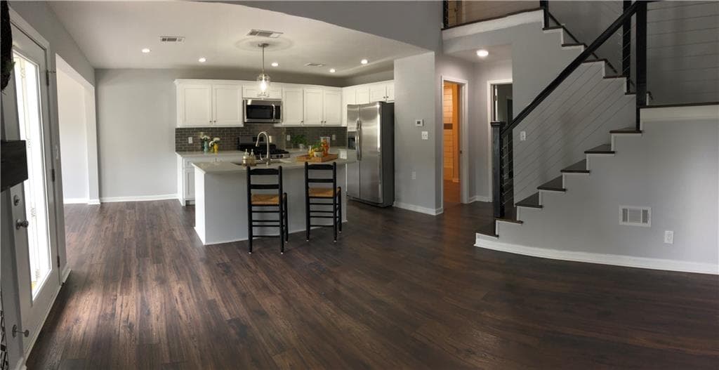 3 bedroom, 2 bathroom, 1,241 sq ft townhouse sold at 1513 Planters Ridge Lane, Alpharetta, GA 30004