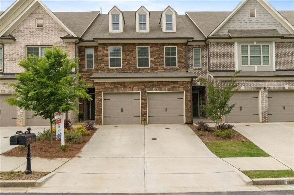 3 bedroom, 3 bathroom, 2,050 sq ft townhouse sold at 5625 Bright Cross Way, Suwanee, GA 30024
