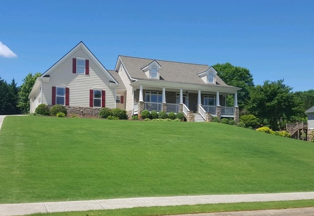 591 REECE Drive, Hoschton, GA 30548 — most recent listing photo