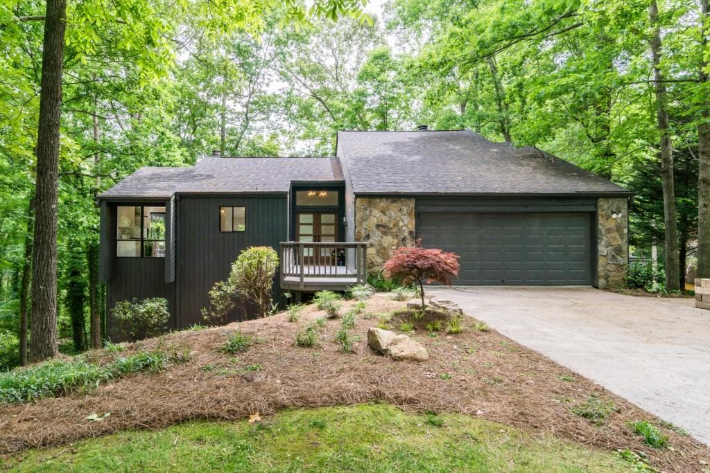 4658 Pond Lane, Marietta, GA 30062 — most recent listing photo