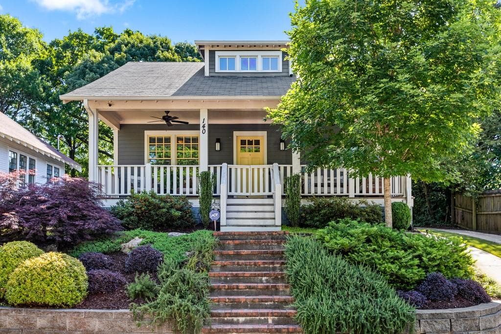4 bedroom, 3 bathroom, 2,255 sq ft single family residence sold at 140 Estoria Street, Atlanta, GA 30316