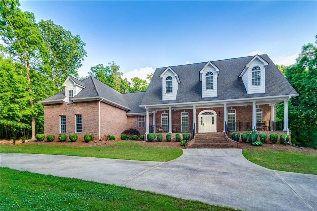 206 Stream Side Drive, Pendergrass, GA 30567 — most recent listing photo