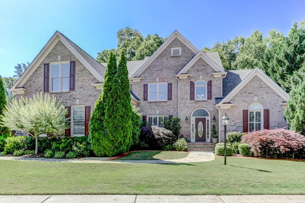 400 Trowgate Lane, Sandy Springs, GA 30350 — most recent listing photo