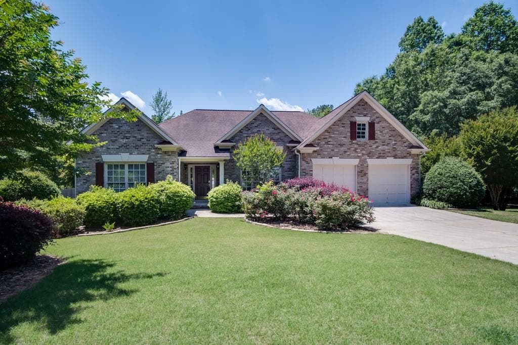 1460 Woodvine Way, Alpharetta, GA 30005 — most recent listing photo