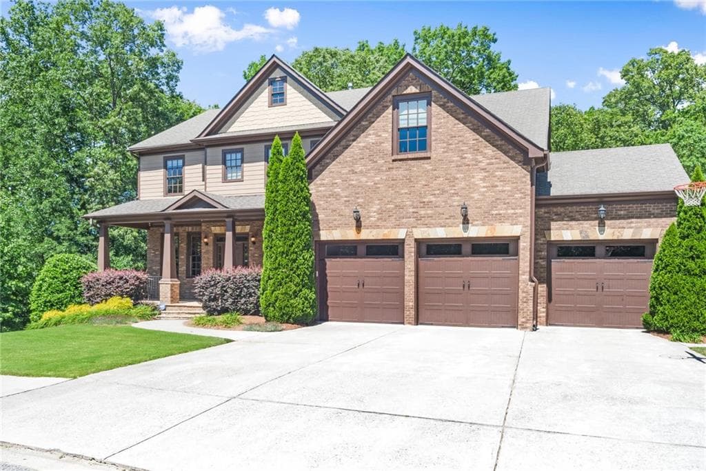 5 bedroom, 4 bathroom, 4,594 sq ft single family residence sold at 3238 Perimeter Circle, Buford, GA 30519