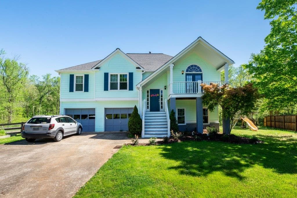 1624 Barrier Road, Marietta, GA 30066 — most recent listing photo
