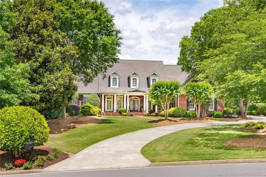 6 bedroom, 9 bathroom, 6,725 sq ft single family residence sold at 645 Glen National Drive, Milton, GA 30004