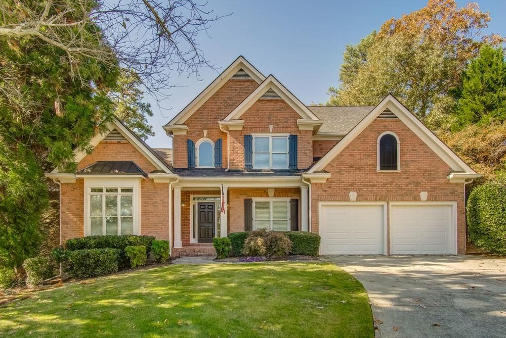 5 bedroom, 5 bathroom, 3,151 sq ft single family residence sold at 585 Tilbury Drive, Suwanee, GA 30024