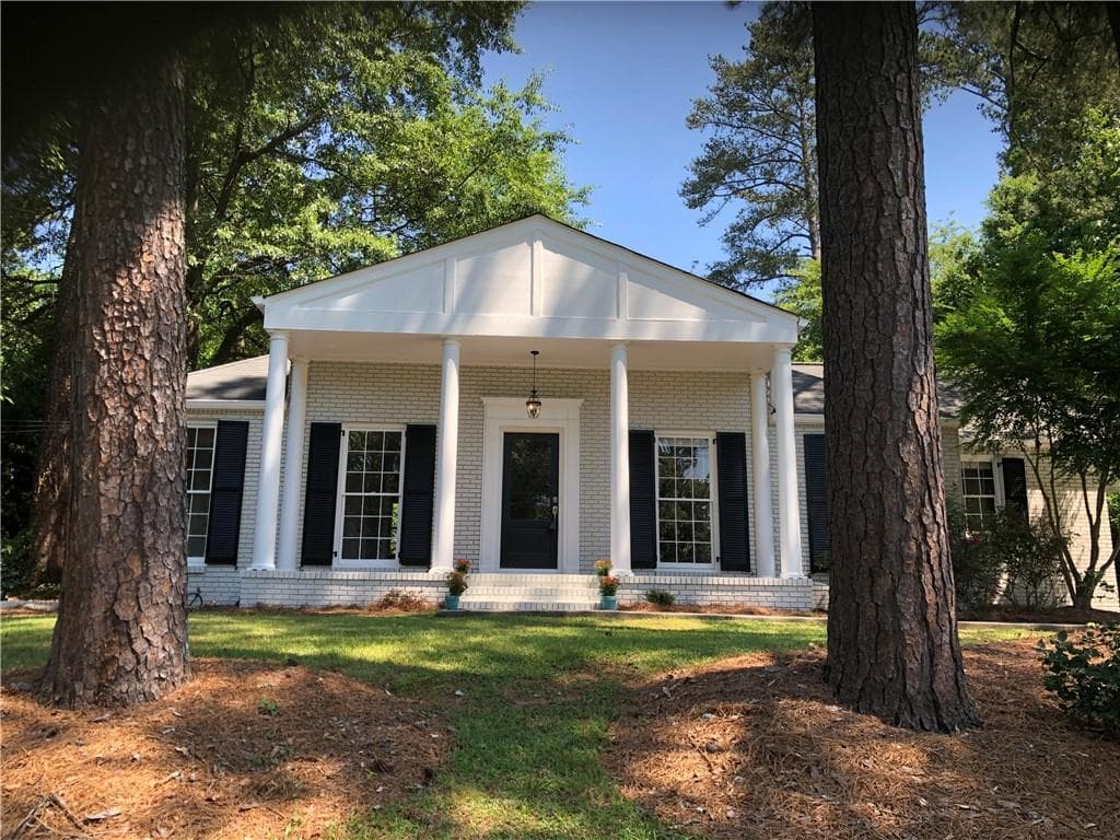 450 Pine Forest Road, Sandy Springs, GA 30342 — most recent listing photo