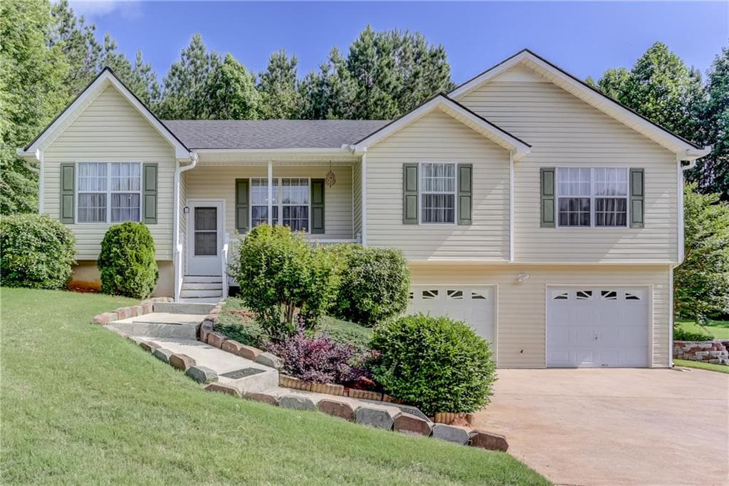 3 bedroom, 3 bathroom single family residence sold at 62 Hickory Brook Lane, Acworth, GA 30101 — photo 1 of 1