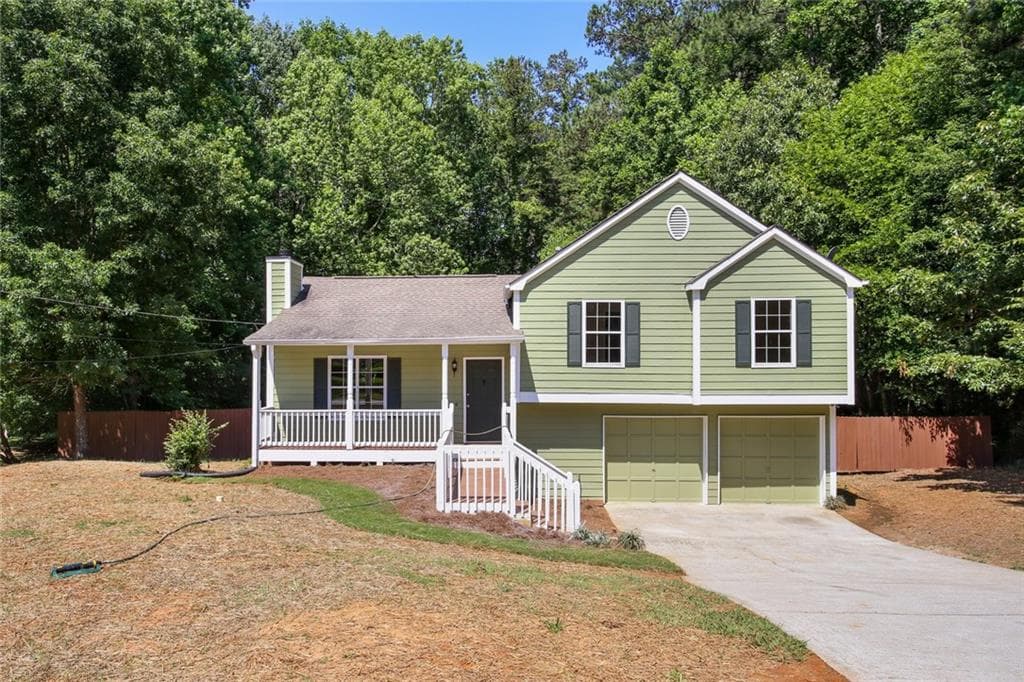 3 bedroom, 2 bathroom, 1,260 sq ft single family residence sold at 41 Poplar Springs Court, Dallas, GA 30157