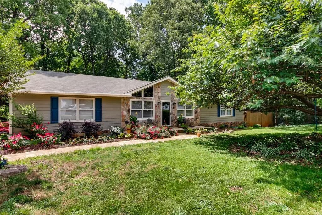 630 WHITLEY Way, Lawrenceville, GA 30043 — most recent listing photo