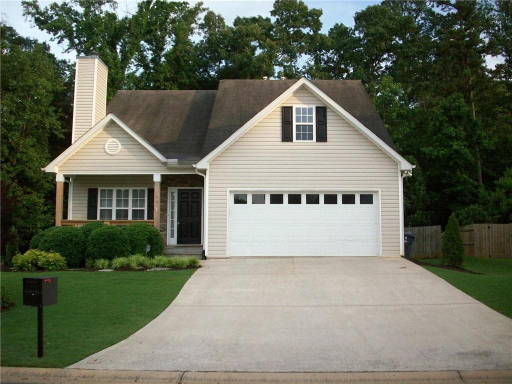 135 Lexington Parke Drive, Woodstock, GA 30189 — most recent listing photo