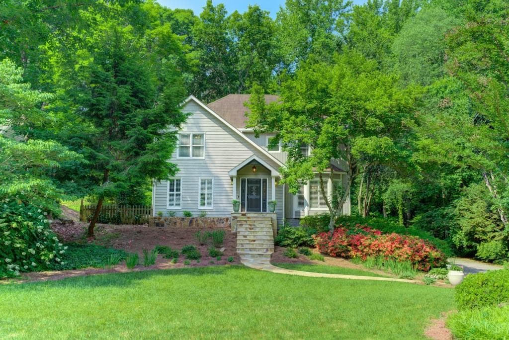 2467 Chimney Springs Drive, Marietta, GA 30062 — most recent listing photo