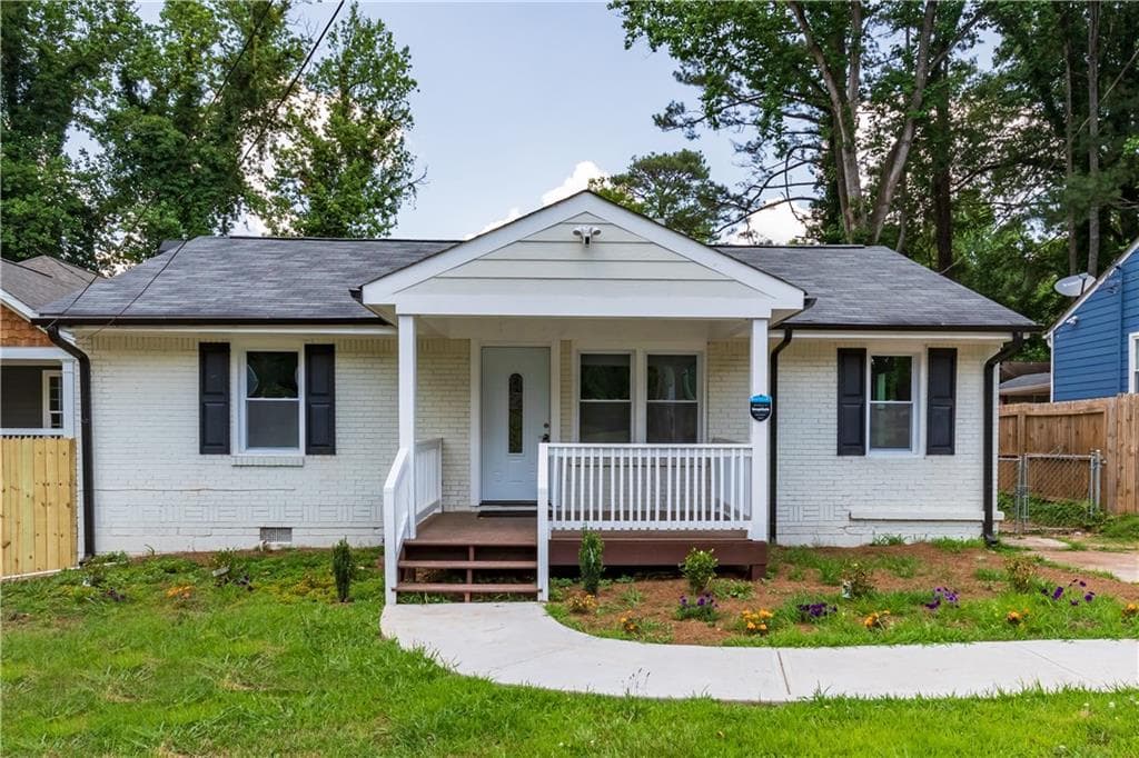 3 bedroom, 2 bathroom, 1,751 sq ft single family residence sold at 1377 Avon Avenue, Atlanta, GA 30310