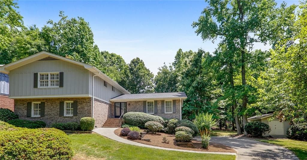 4744 Village North Court, Dunwoody, GA 30338 — most recent listing photo