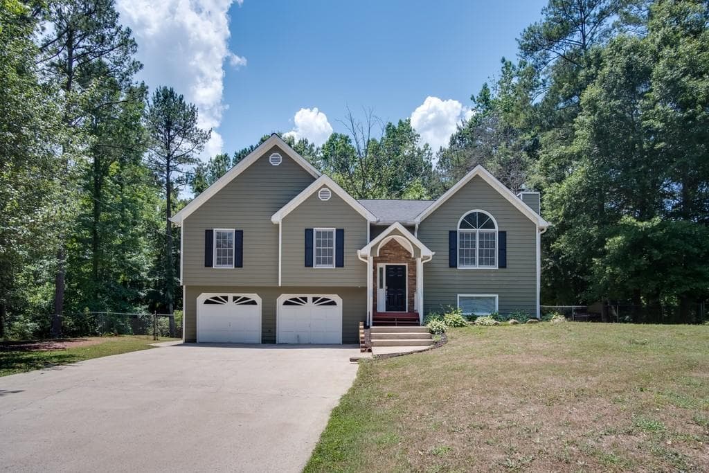 208 Whitewater Court, Woodstock, GA 30188 — most recent listing photo