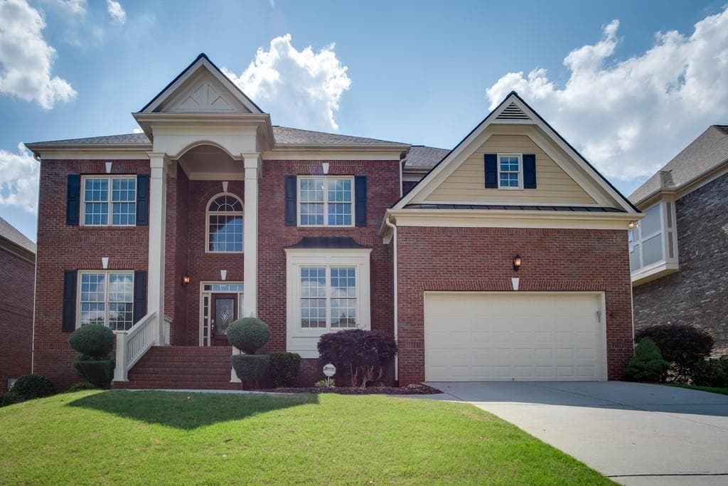 9811 Talisman Drive, Alpharetta, GA 30022 — most recent listing photo