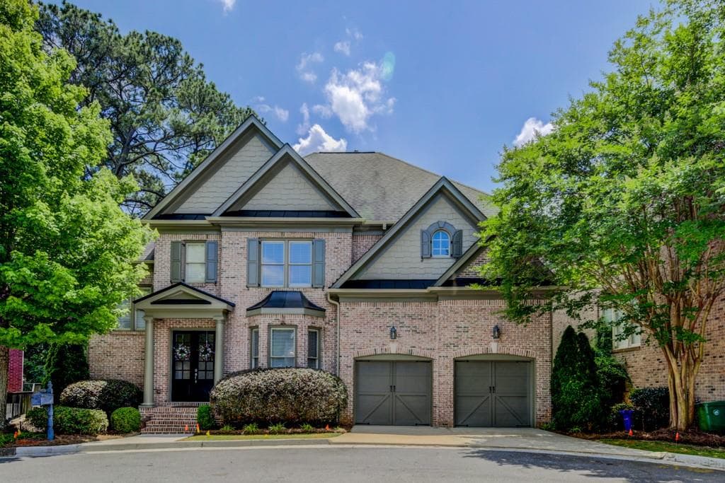 2451 Medlock Commons, Decatur, GA 30030 — most recent listing photo