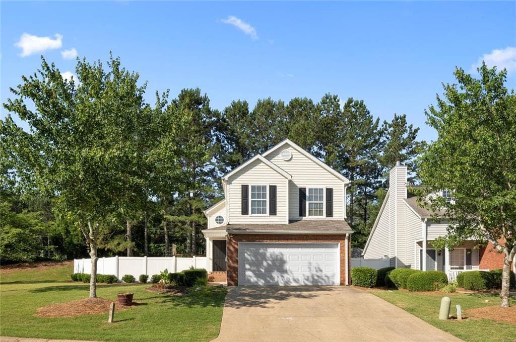 3 bedroom, 3 bathroom, 1,316 sq ft single family residence sold at 1001 Daventry Crossing, Woodstock, GA 30188