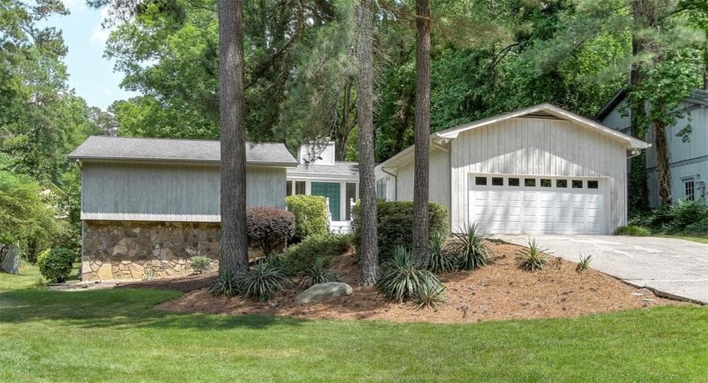 1432 E Bank Drive, Marietta, GA 30068 — most recent listing photo