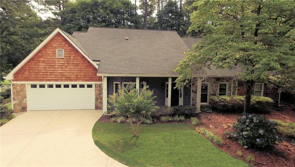 10365 Amberside Court, Roswell, GA 30076 — most recent listing photo