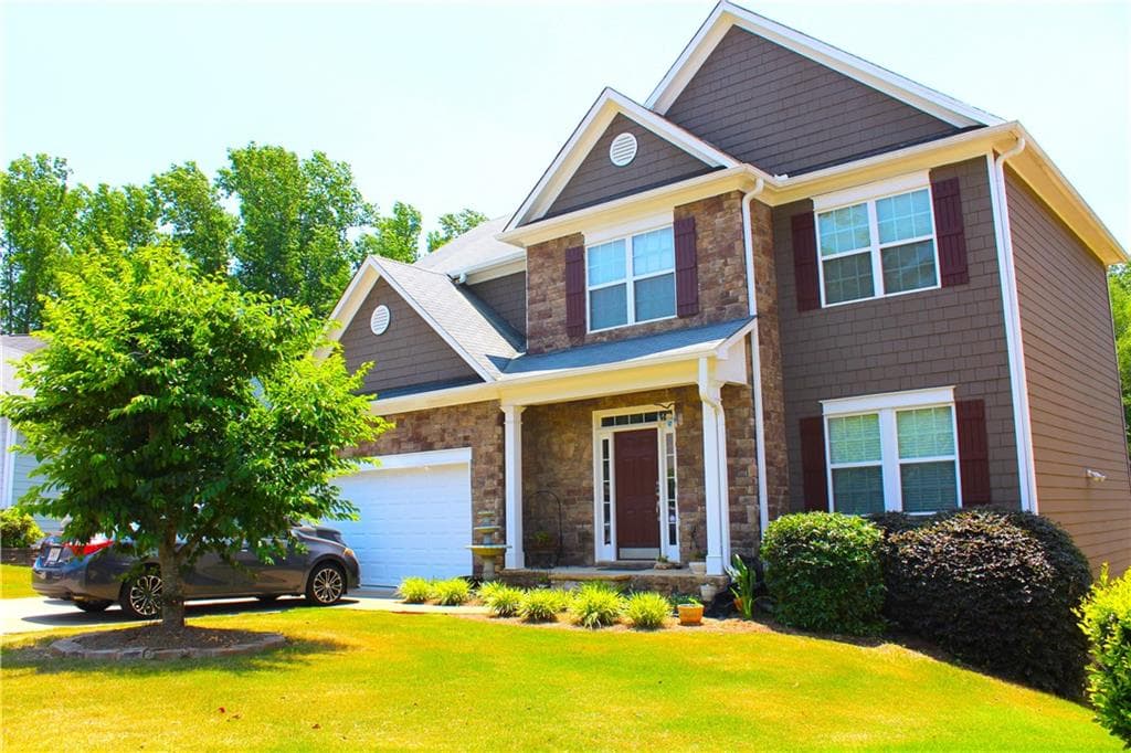 5520 Manor Park Drive, Cumming, GA 30028 — most recent listing photo