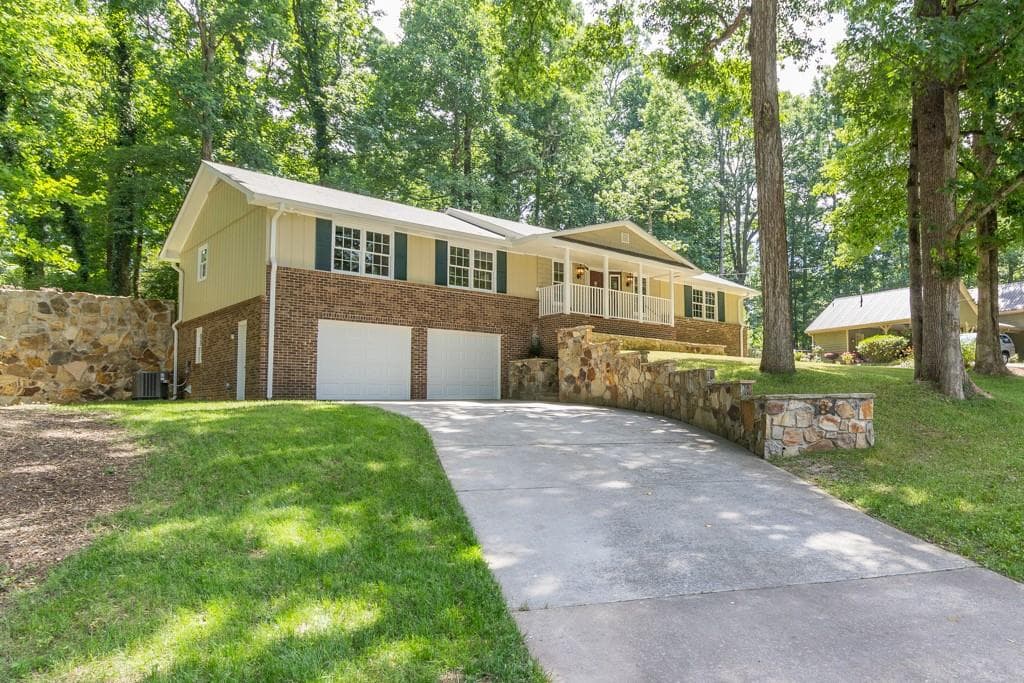 184 Mirandy Way, Lawrenceville, GA 30044 — most recent listing photo
