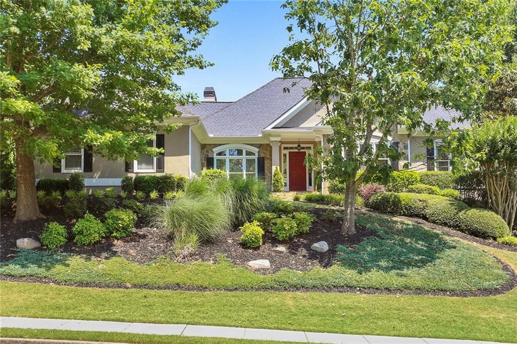 3 bedroom, 3 bathroom single family residence sold at 1030 Cathedral Drive, Alpharetta, GA 30004