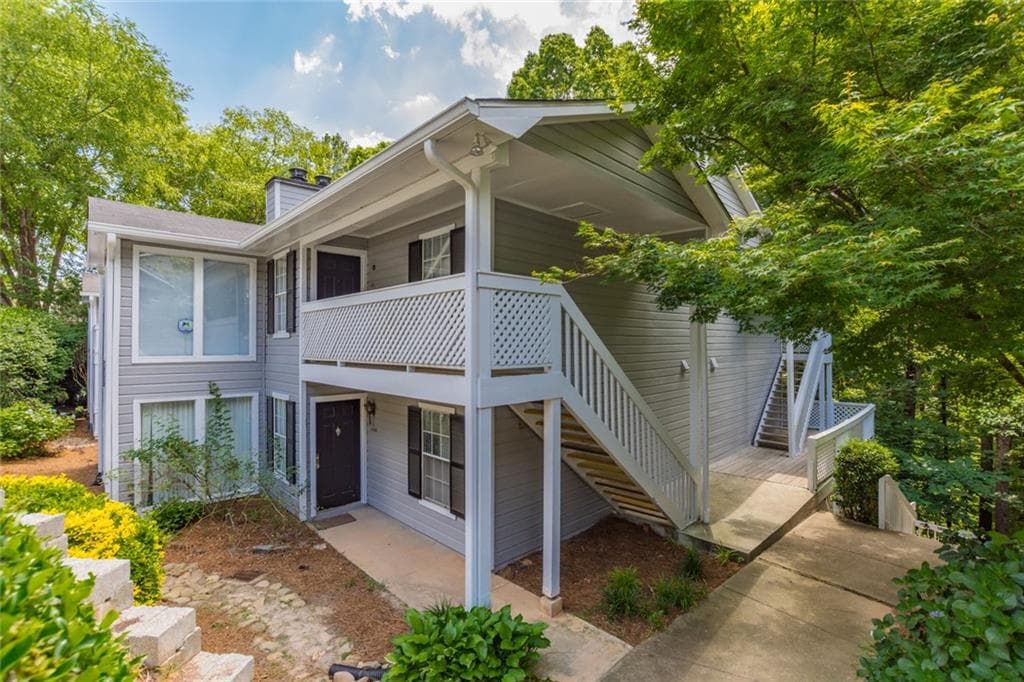 1406 Vicksburg Place, Sandy Springs, GA 30350 — most recent listing photo